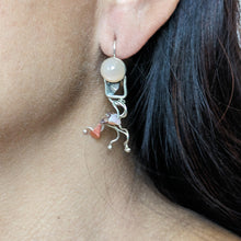 Load image into Gallery viewer, Peach Moonstone Fire Opal Spray Earrings