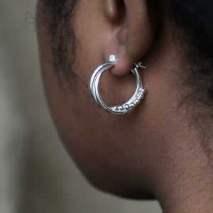 Pebble Twist -Small Hoop Earrings