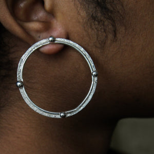 Patterend Portal-Stud Post Earrings